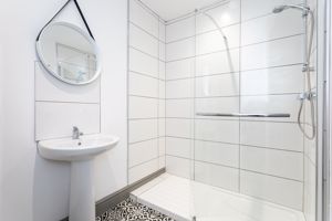 Photo 16- click for photo gallery